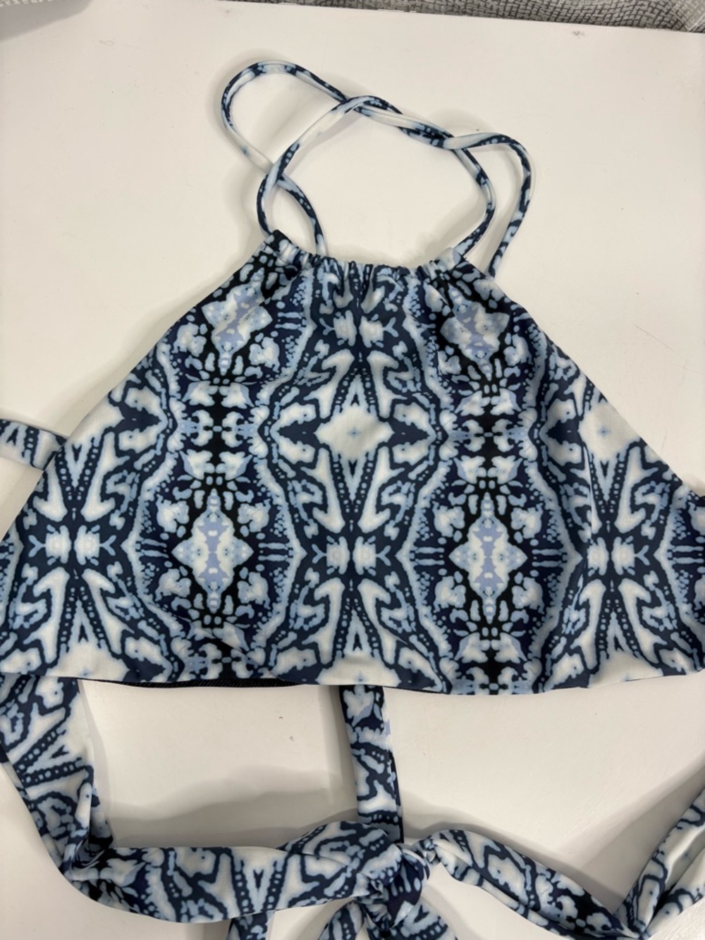 L. Space Wrap It Up bikini top NWT size M
